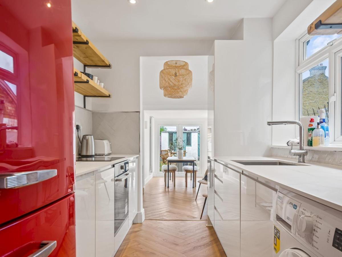 Pass The Keys 3 Bed Scandi Heaven Minutes From The Beach Whitstable Exterior photo